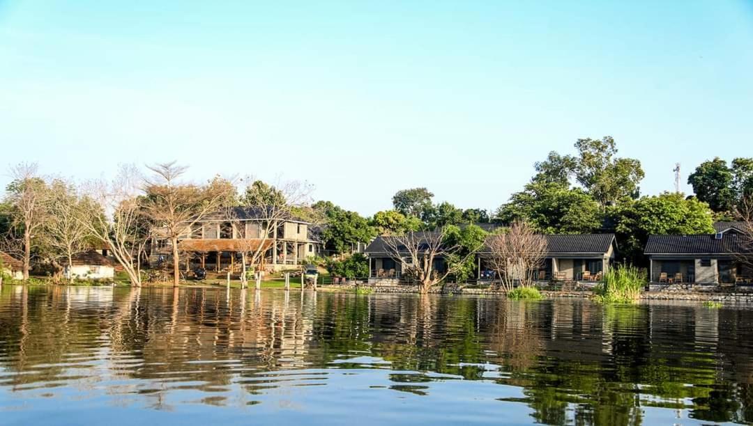 Gipir & Labong Safari Lodge